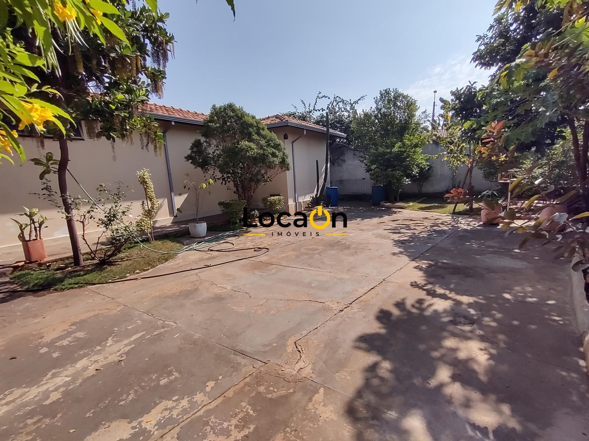 ALUGA ou VENDE - Casa com piscina no Jardim América - Araraquara/SP