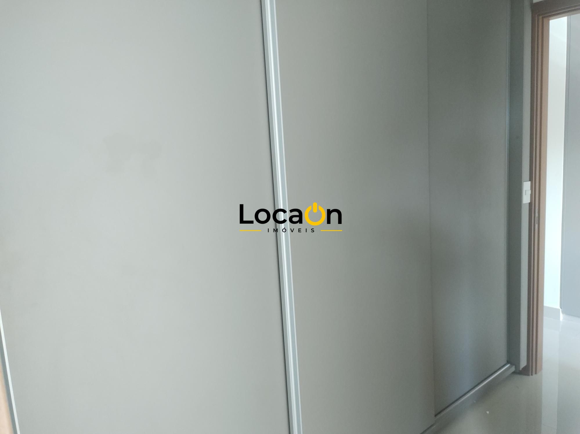 Alugo - Apartamento 2 quartos sendo 1 suíte próximo ao Parque Raia