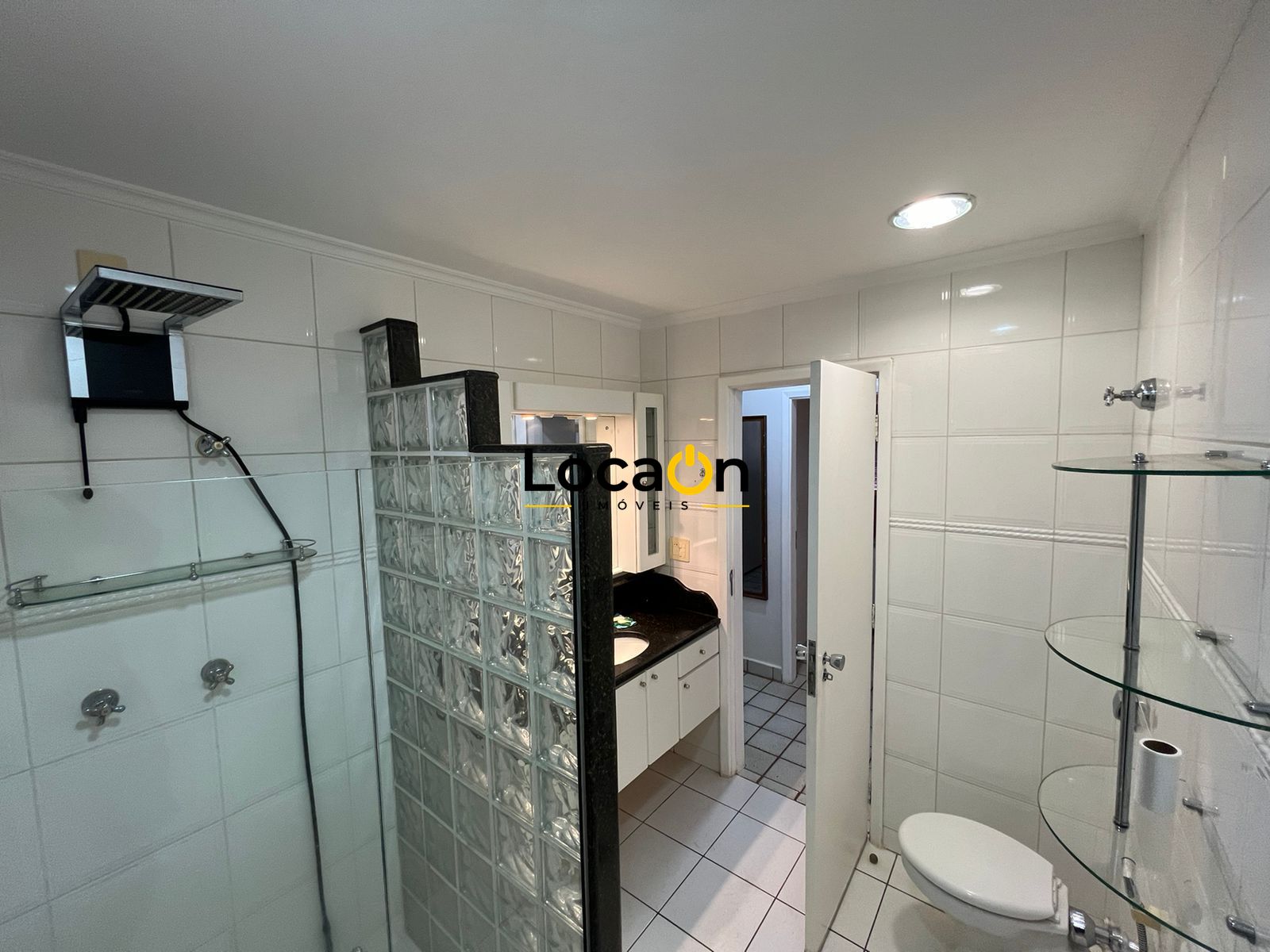 VENDE - Apartamento com vista para o Pq. Curupira, 170m², 1 suíte + 2 dormitório