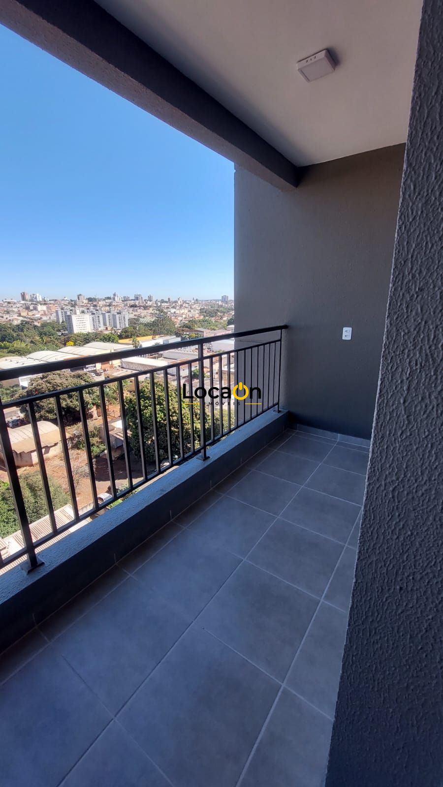 VENDE - Apartamento com 2 Quartos - Jardim Anhanguera - Ribeirão Preto
