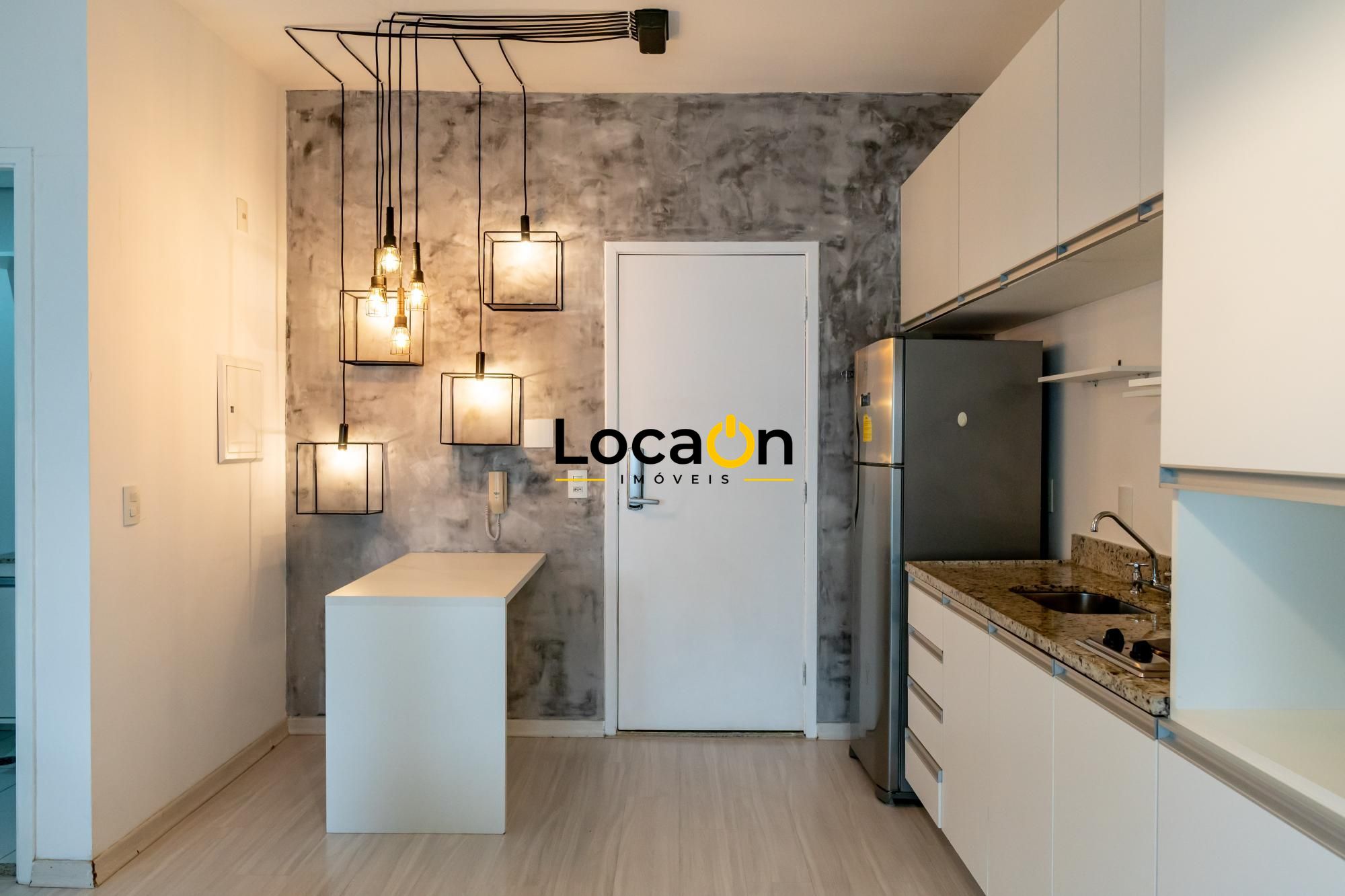 ALUGA - Apartamento Mobiliado 1 dormitorio no Bairro Republica