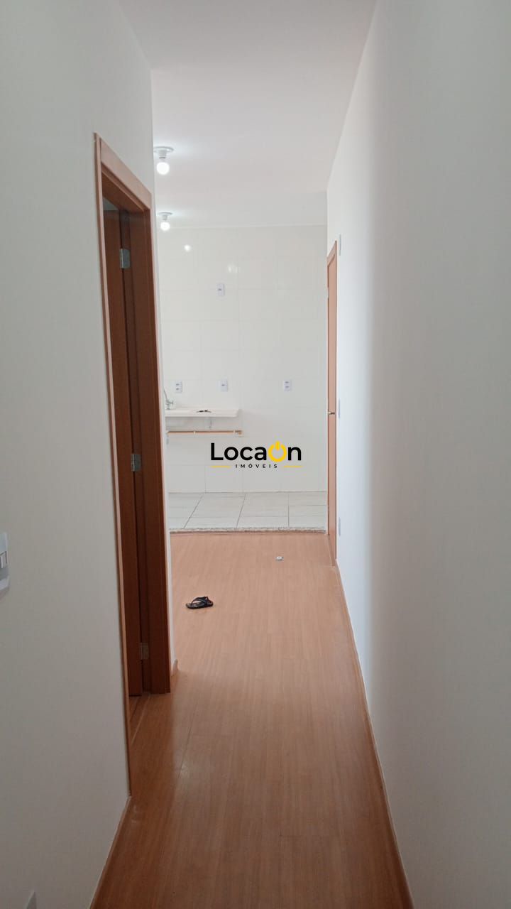 Apartamento com 2 dorm., 1 banheiro e ótima localização