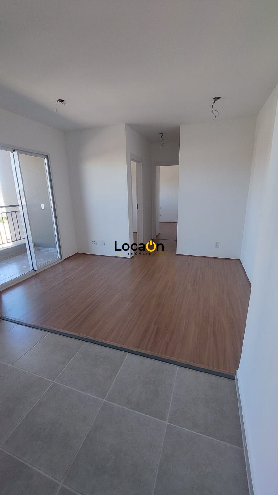VENDE - Apartamento com 2 Quartos - Jardim Anhanguera - Ribeirão Preto
