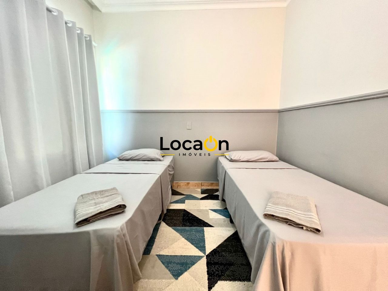 VENDE - Casa Térrea com 2 cozinhas, no barro do Ipiranga - Ribeirão preto