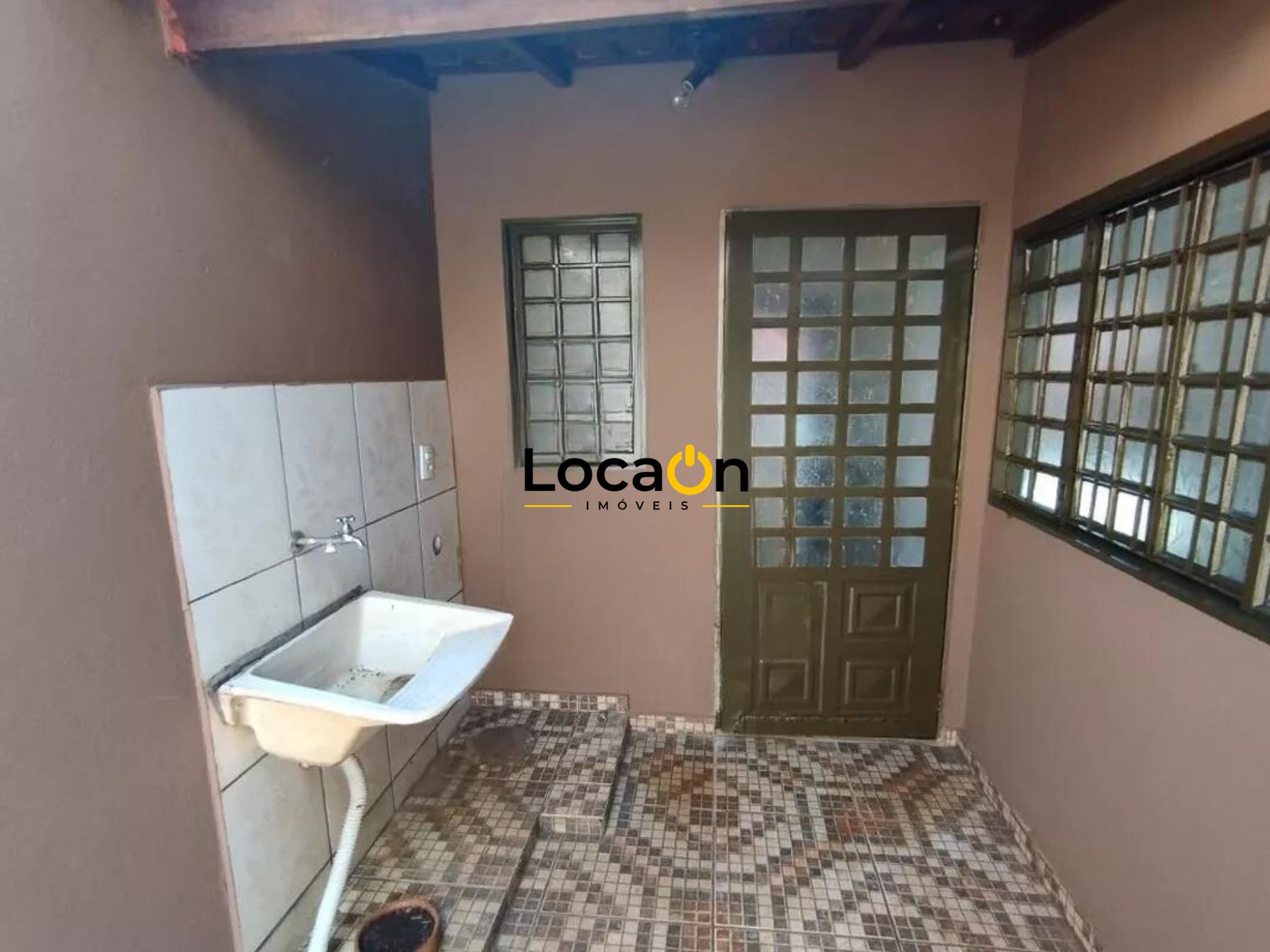 VENDE - Casa com 3 quartos no Planalto Verde - Ribeirão Preto/Sp