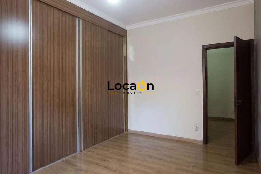 Casa, 3 quartos, 950 m² - Foto 16