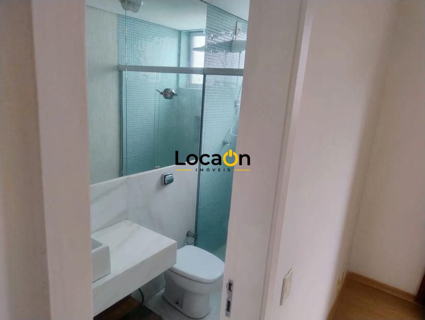 ALUGA - Apartamento com 3 Quartos no bairro Santo Antônio em Belo Horizonte.