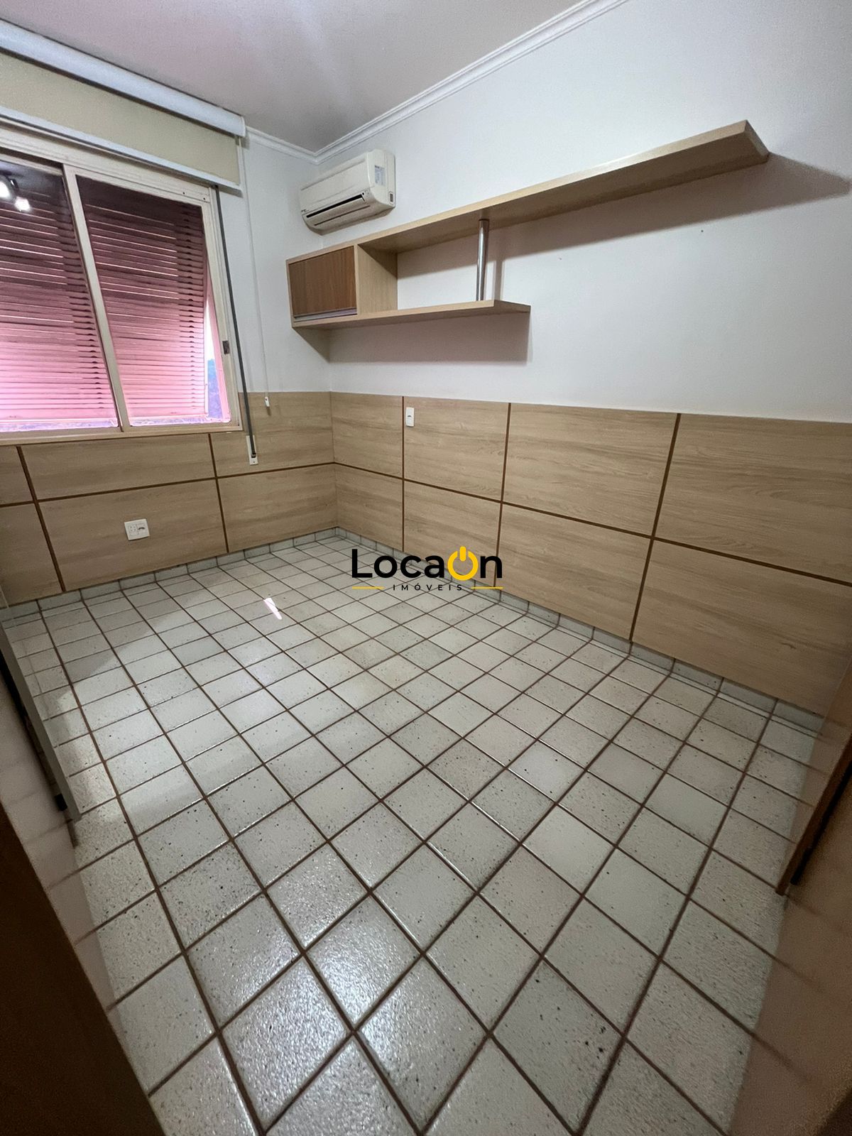 VENDE - Apartamento com vista para o Pq. Curupira, 170m², 1 suíte + 2 dormitório