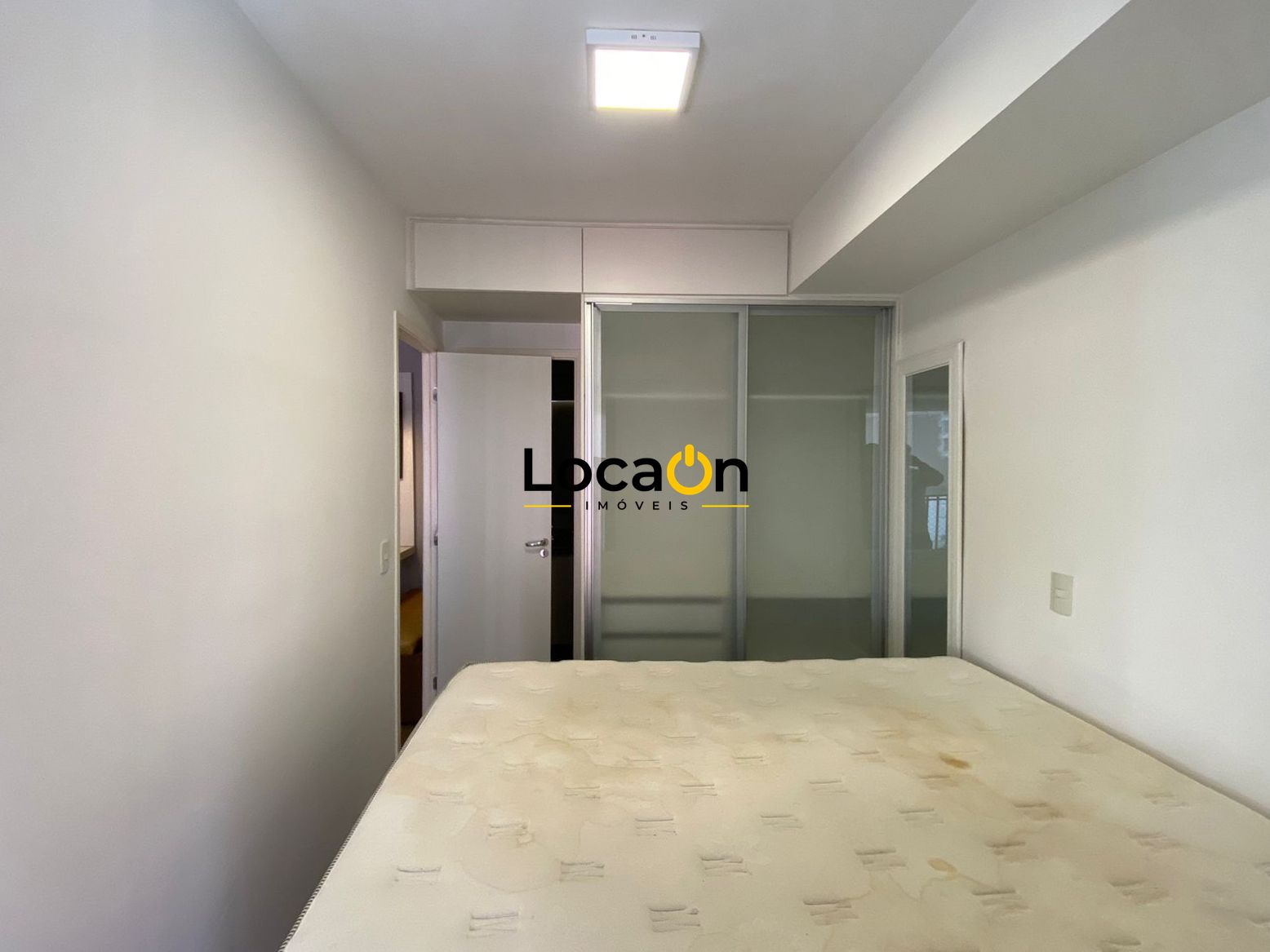 Apartamento Mobiliado 1 dormitorio no Bairro Republica