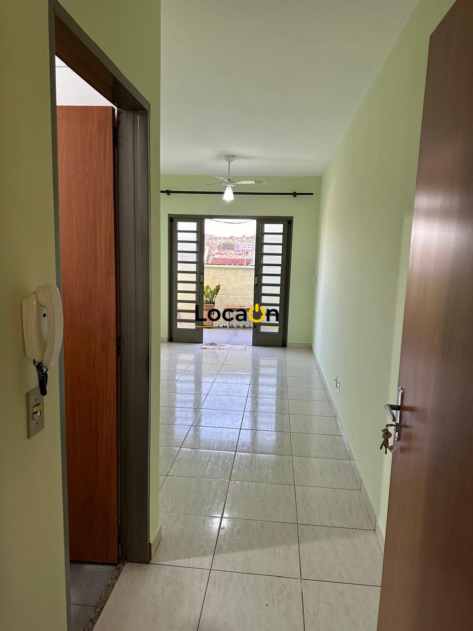 VENDE ou ALUGA - Apartamento 2 Dormitórios - Planalto Verde - Ribeirão Preto