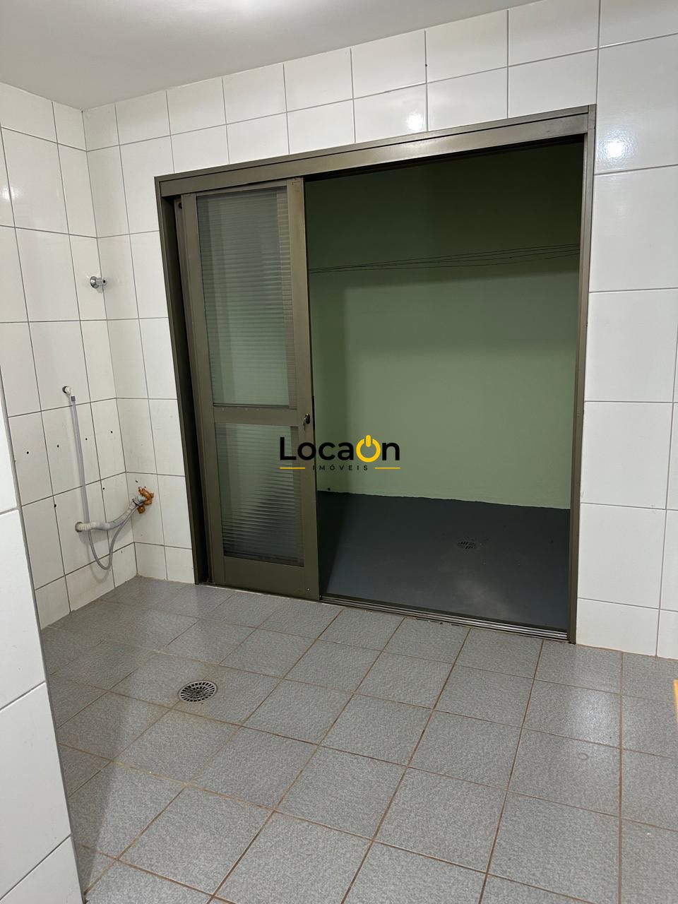 VENDE ou ALUGA - Apartamento 2 Dormitórios - Planalto Verde - Ribeirão Preto