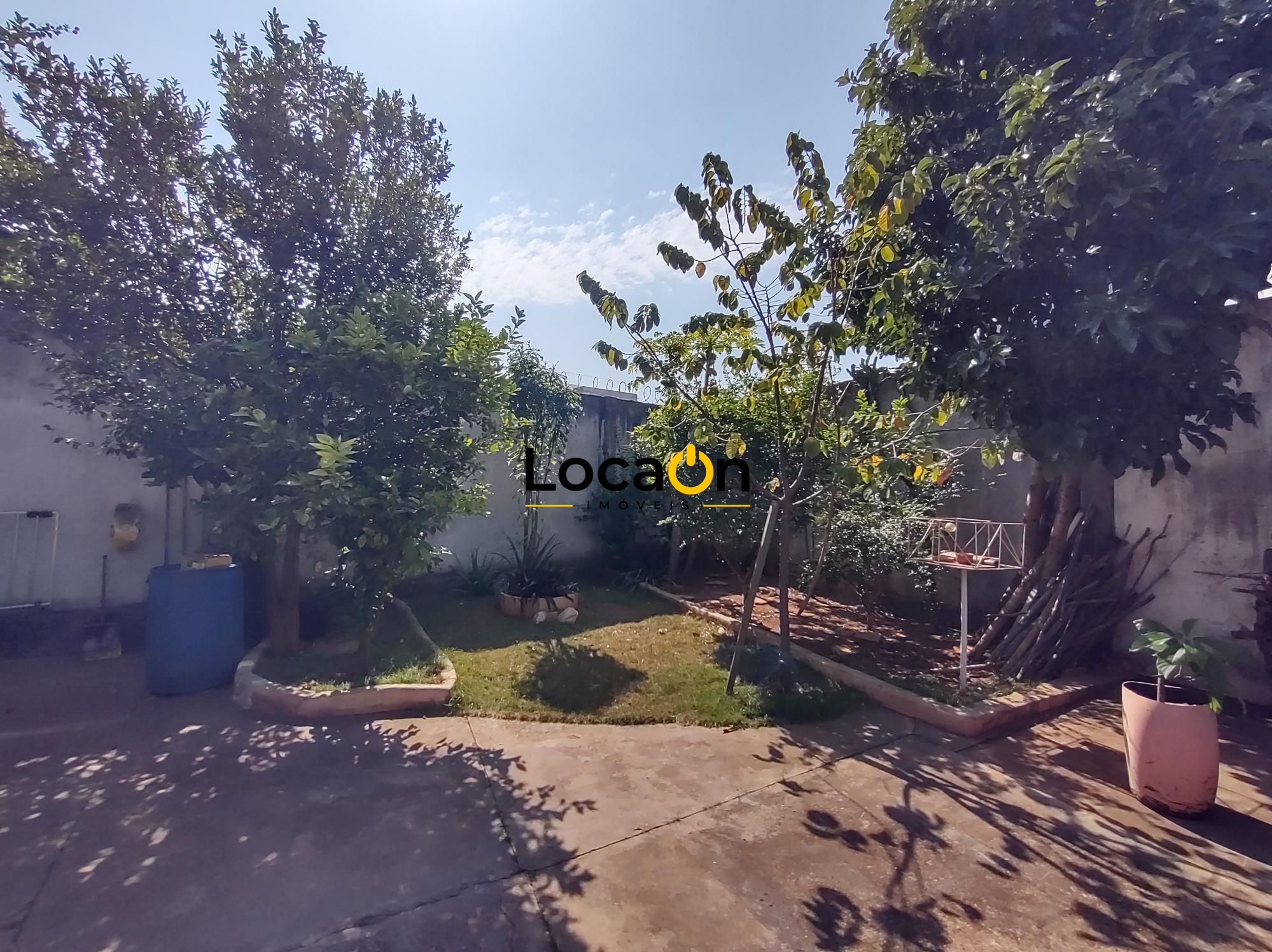 ALUGA ou VENDE - Casa com piscina no Jardim América - Araraquara/SP
