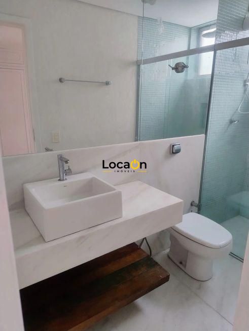 ALUGA - Apartamento com 3 Quartos no bairro Santo Antônio em Belo Horizonte.