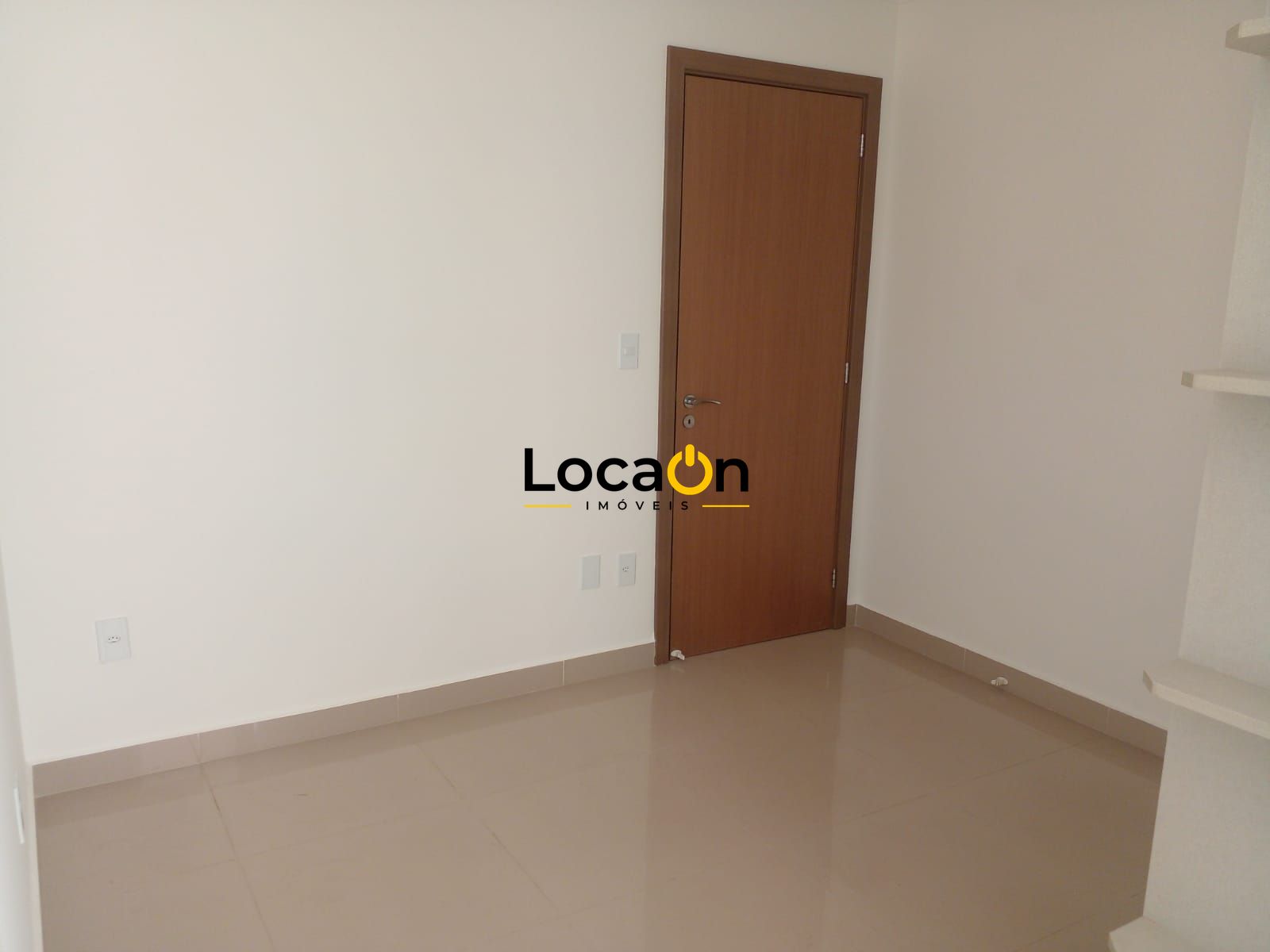ALUGA - Apartamento c/ 3 Suítes, 121 m², "Edifício Barcelona" no Nova Aliança -