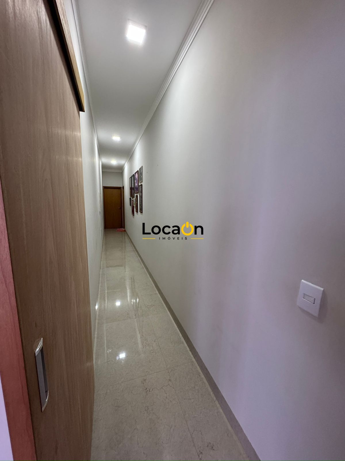 Vende-se casa no Quinta dos Ventos em Bonfim Paulista