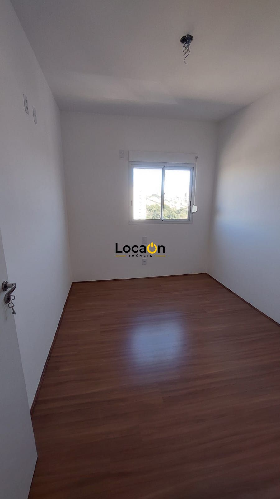 VENDE - Apartamento com 2 Quartos - Jardim Anhanguera - Ribeirão Preto