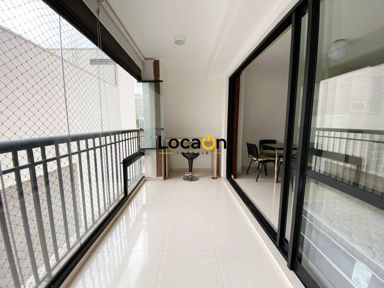 ALUGA - Apartamento Mobiliado 1 dormitorio no Bairro Republica