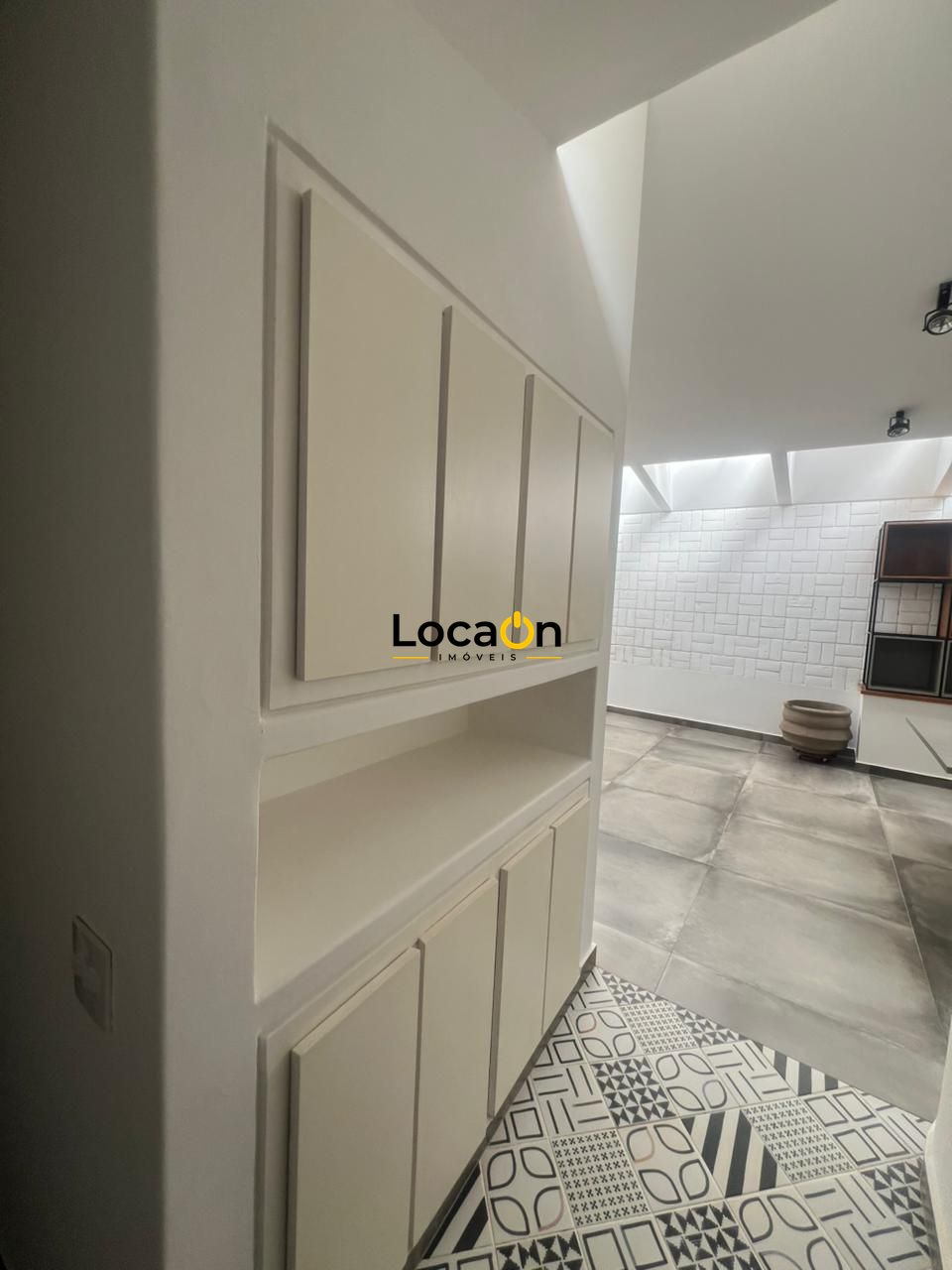 ALUGA ou VENDE - Casa Comercial ou Residencial no Alto da Boa Vista