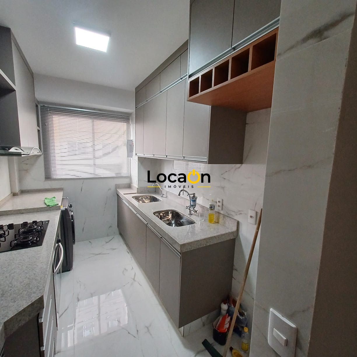 VENDE-SE apartamento com 2 quartos no bairro Granja de Freitas em Belo Horizonte