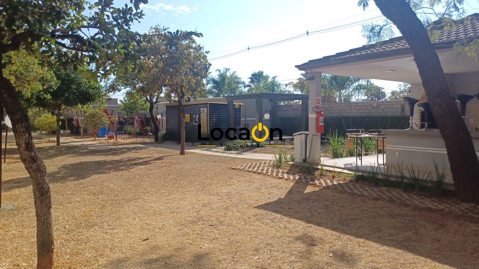 ALUGA - Apartamento no condominio Renascer