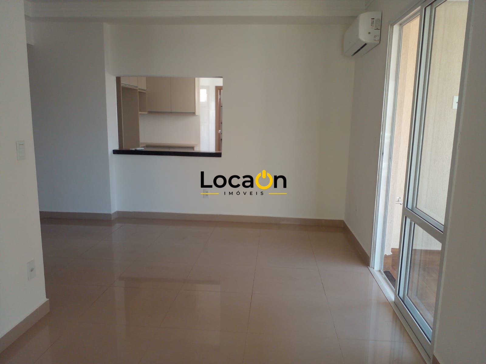 ALUGA - Apartamento c/ 3 Suítes, 121 m², "Edifício Barcelona" no Nova Aliança -