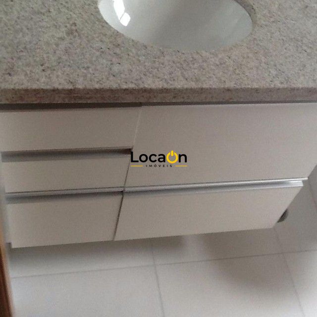 ALUGA - Apartamento com 2 suítes no Jardim Califórnia em Ribeirão Preto.