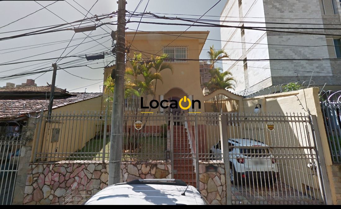 ALUGA casa comercial no bairro Serra em Belo Horizonte.