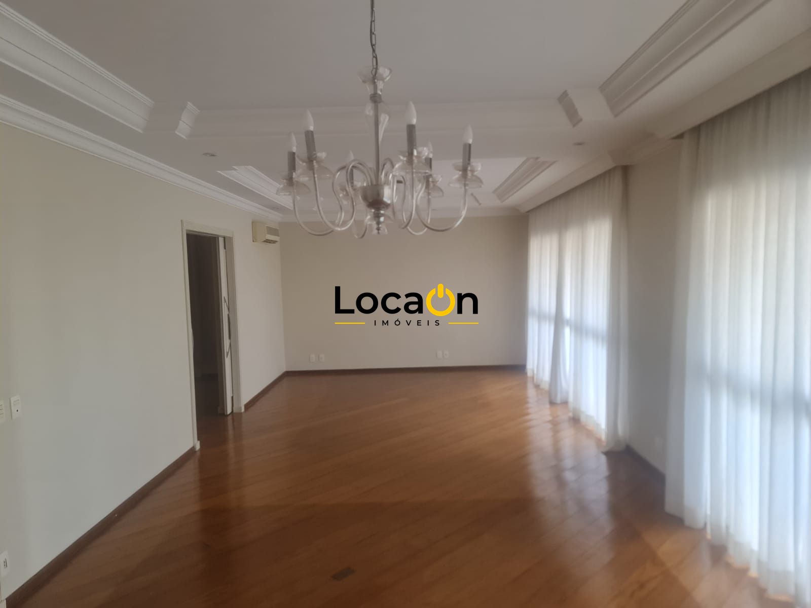 ALUGA - Apartamento com 4 Suítes, 317 m², "Edifício Barão Da Una" Centro - Ribei