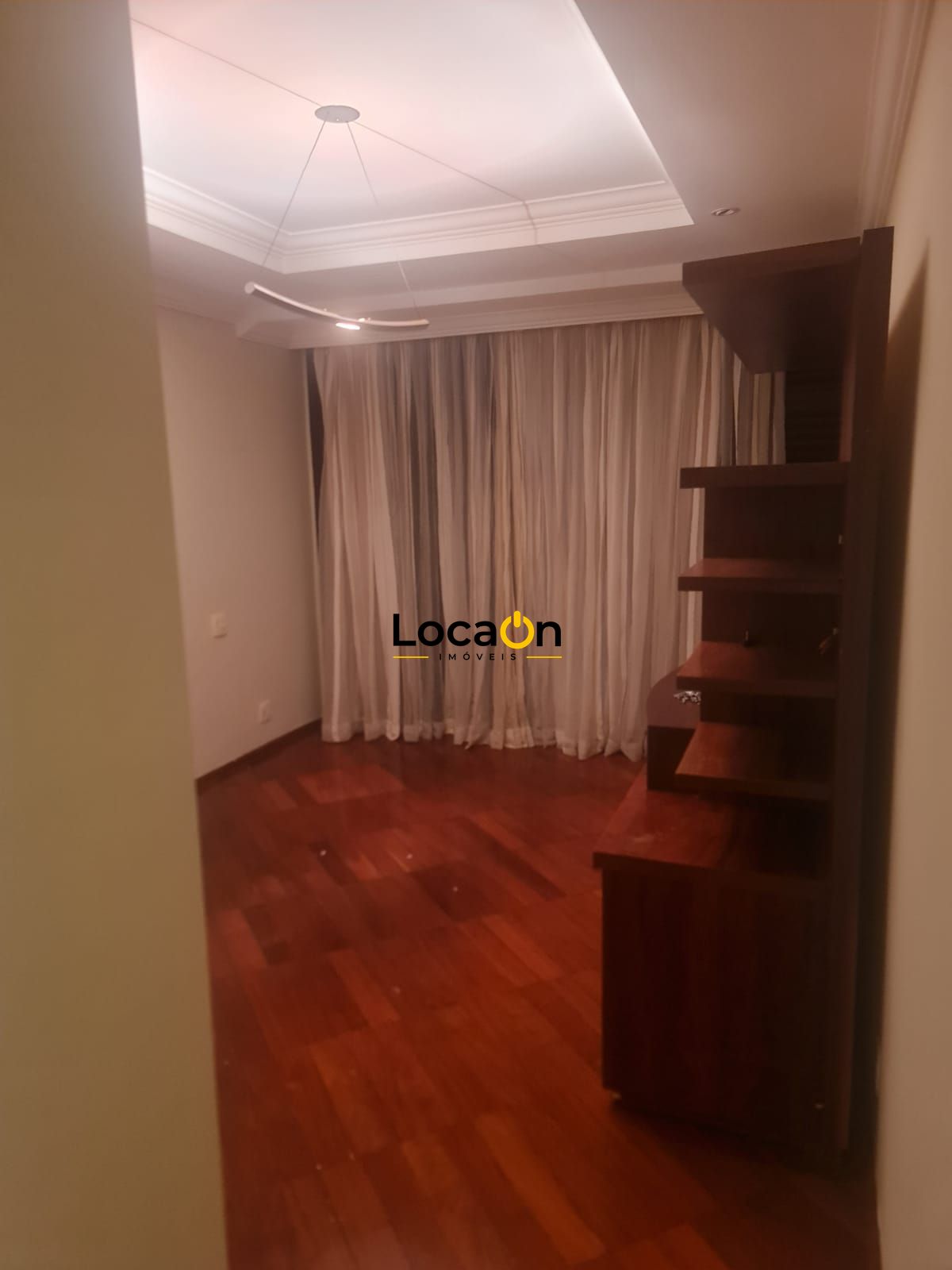 ALUGA - Apartamento com 4 Suítes, 317 m², "Edifício Barão Da Una" Centro - Ribei