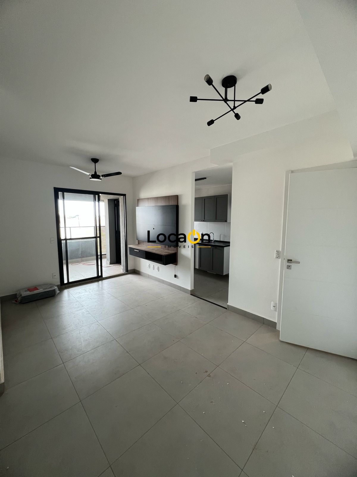 ALUGA- Apartamento 2 dormitórios no Jd. Olhos D'água