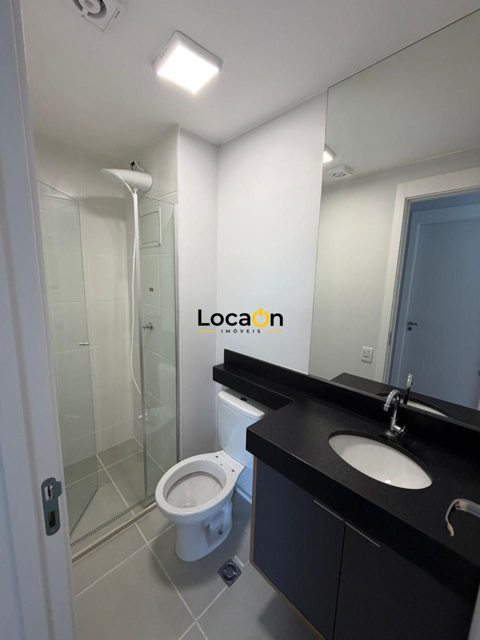 ALUGA- Apartamento 2 dormitórios, vaga de frente ao Shopping