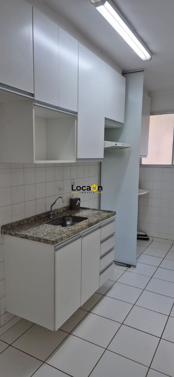 VENDE - Apartamento em condomineo - 2 Dormitórios
