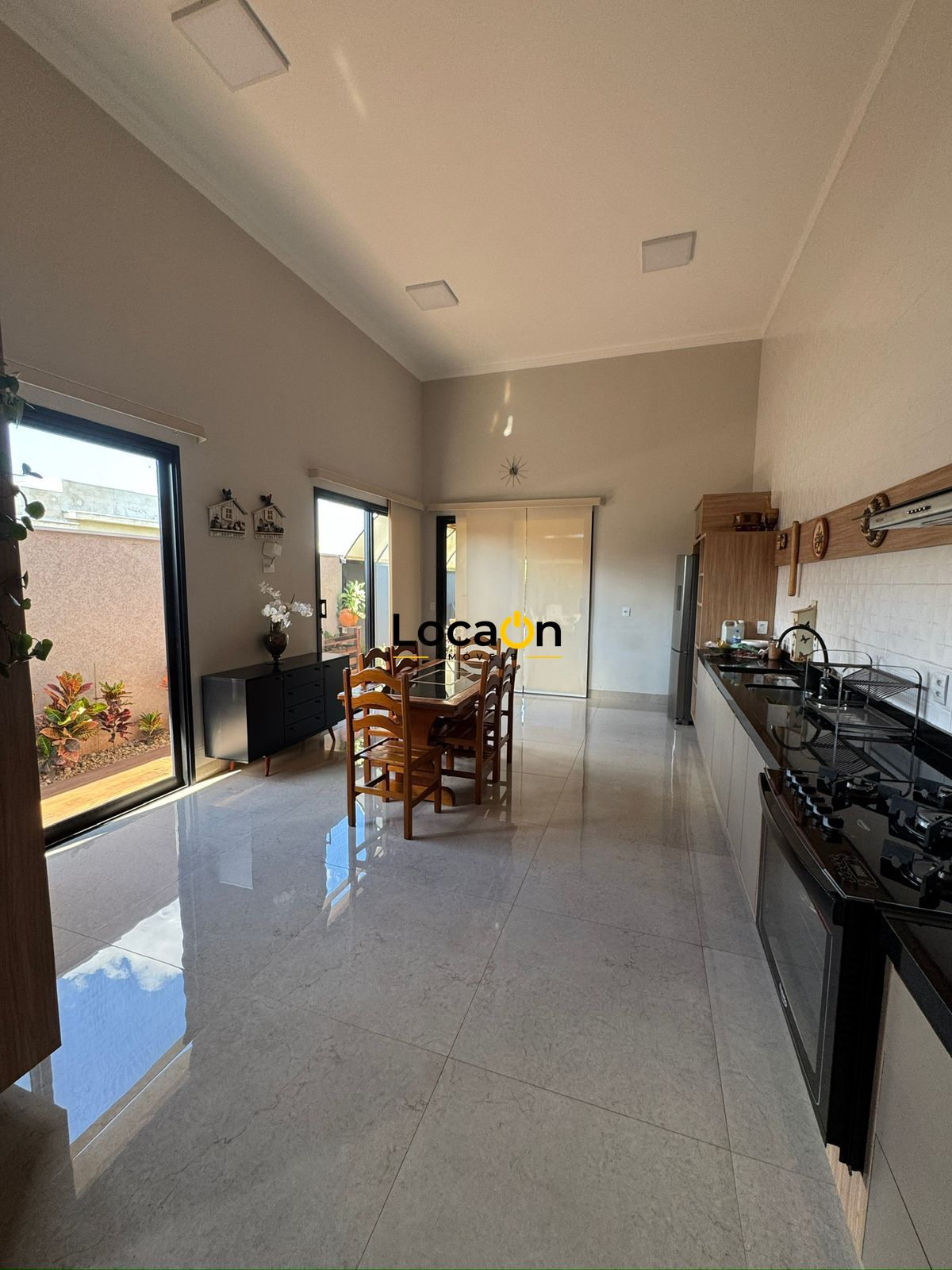 Vende-se casa no Quinta dos Ventos em Bonfim Paulista