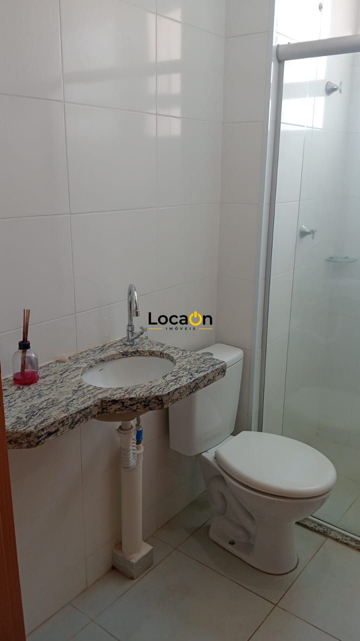 Apartamento com 2 dorm., 1 banheiro e ótima localização