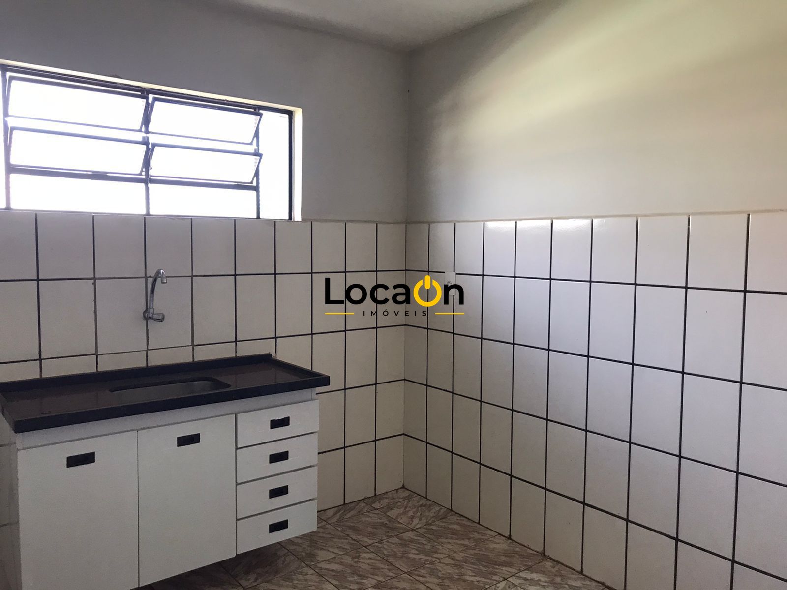 ALUGA- Apartamento 2 dormitórios, 1 banheiro localizado No planalto verde Ribeir