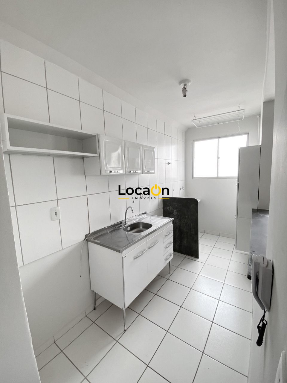 VENDE - Apartamento, 2 quartos com armarios, cozinha americana - City Ribeirão