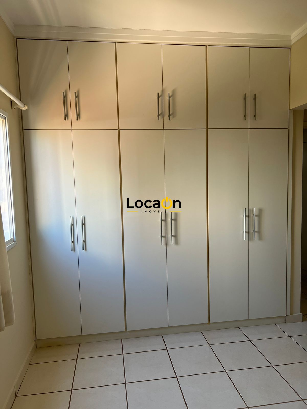 ALUGA- Apartamento 3 dormitórios, 2 vagas no Jardim Paulista