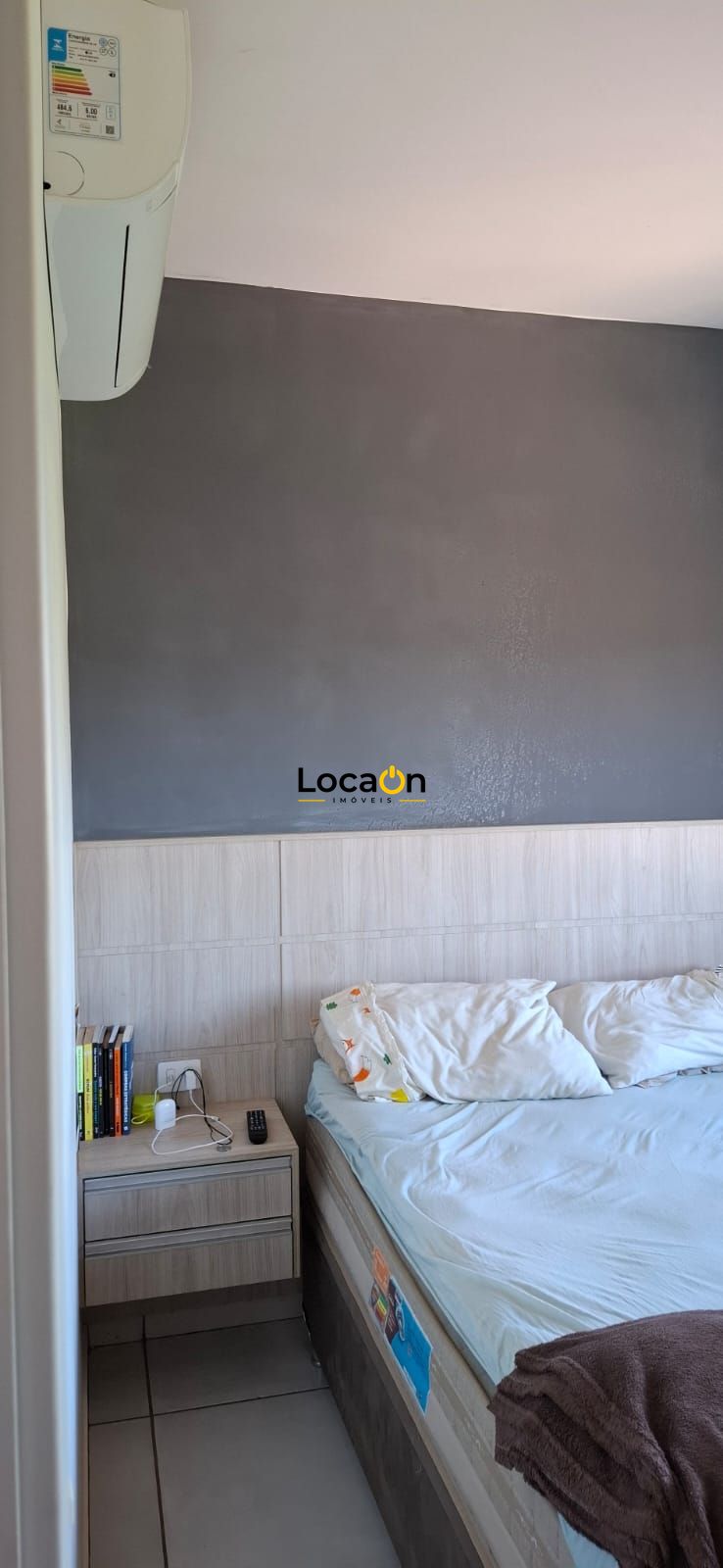 VENDE - Apartamento 2 Quartos com sacada no Bairro Ipiranga - Ribeirão Preto