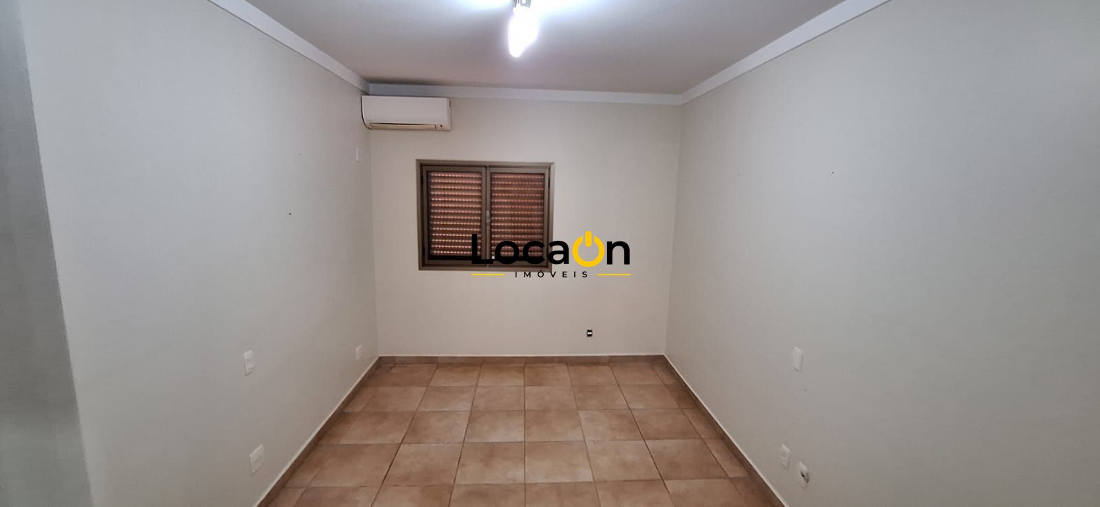 ALUGA- Casa em condomínio na zona sul de Ribeirão Preto