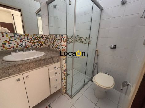 ALUGA - Casa Comercial ou Residencial no bairro Castelo em Belo Horizonte.