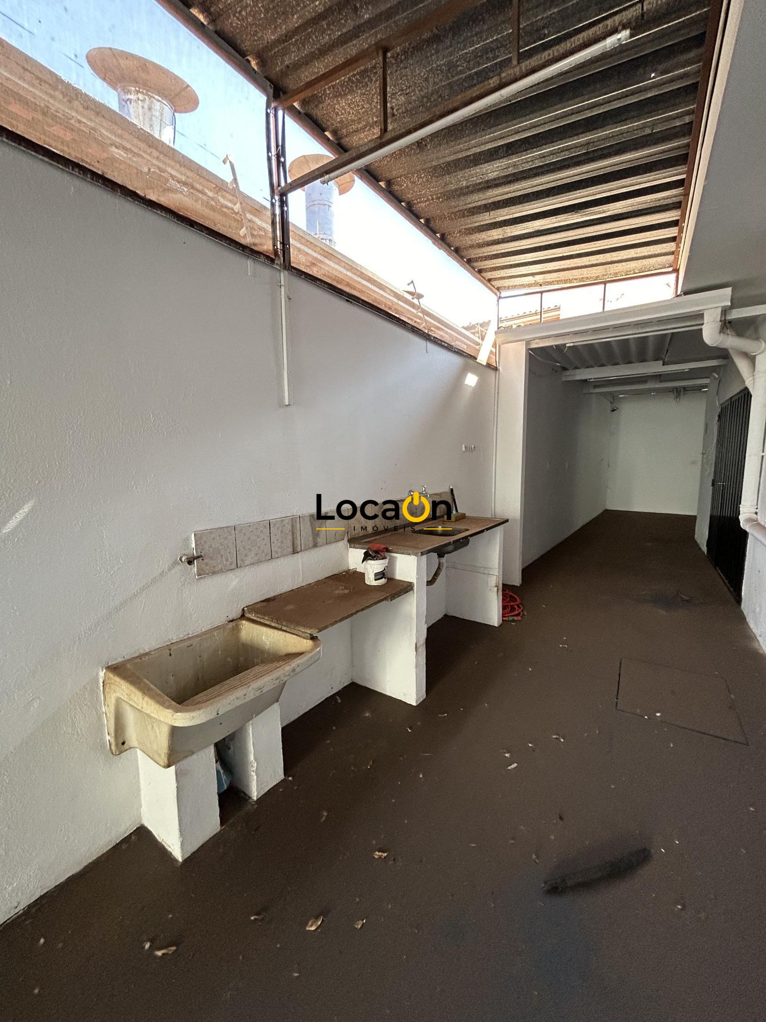 ALUGA - Ponto Comercial na Zona Sul de Ribeirão Preto próximo Av. Presidente Var