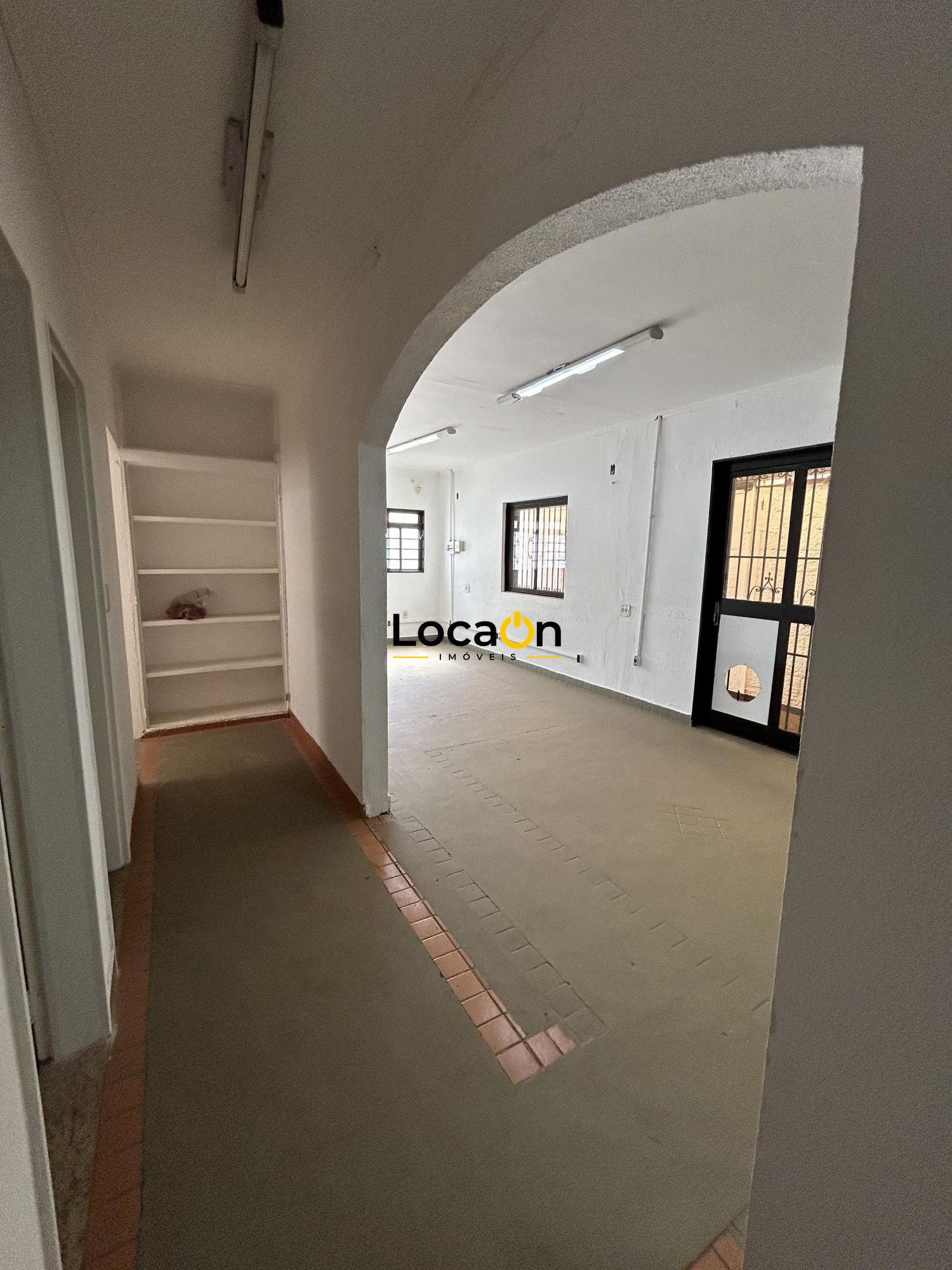 ALUGA - Ponto Comercial na Zona Sul de Ribeirão Preto próximo Av. Presidente Var