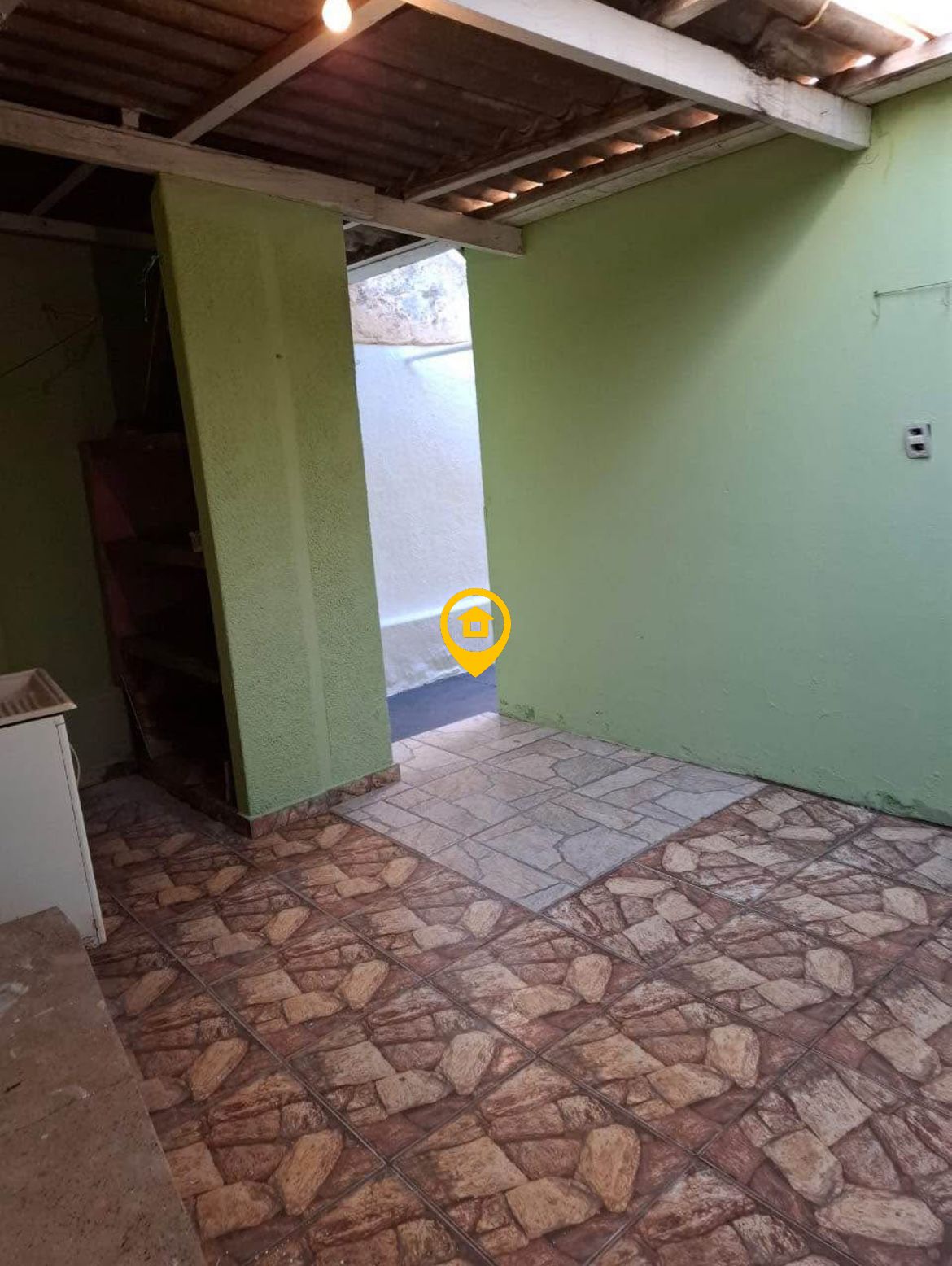 Casa para alugar com 2 quartos, 46m² - Foto 1