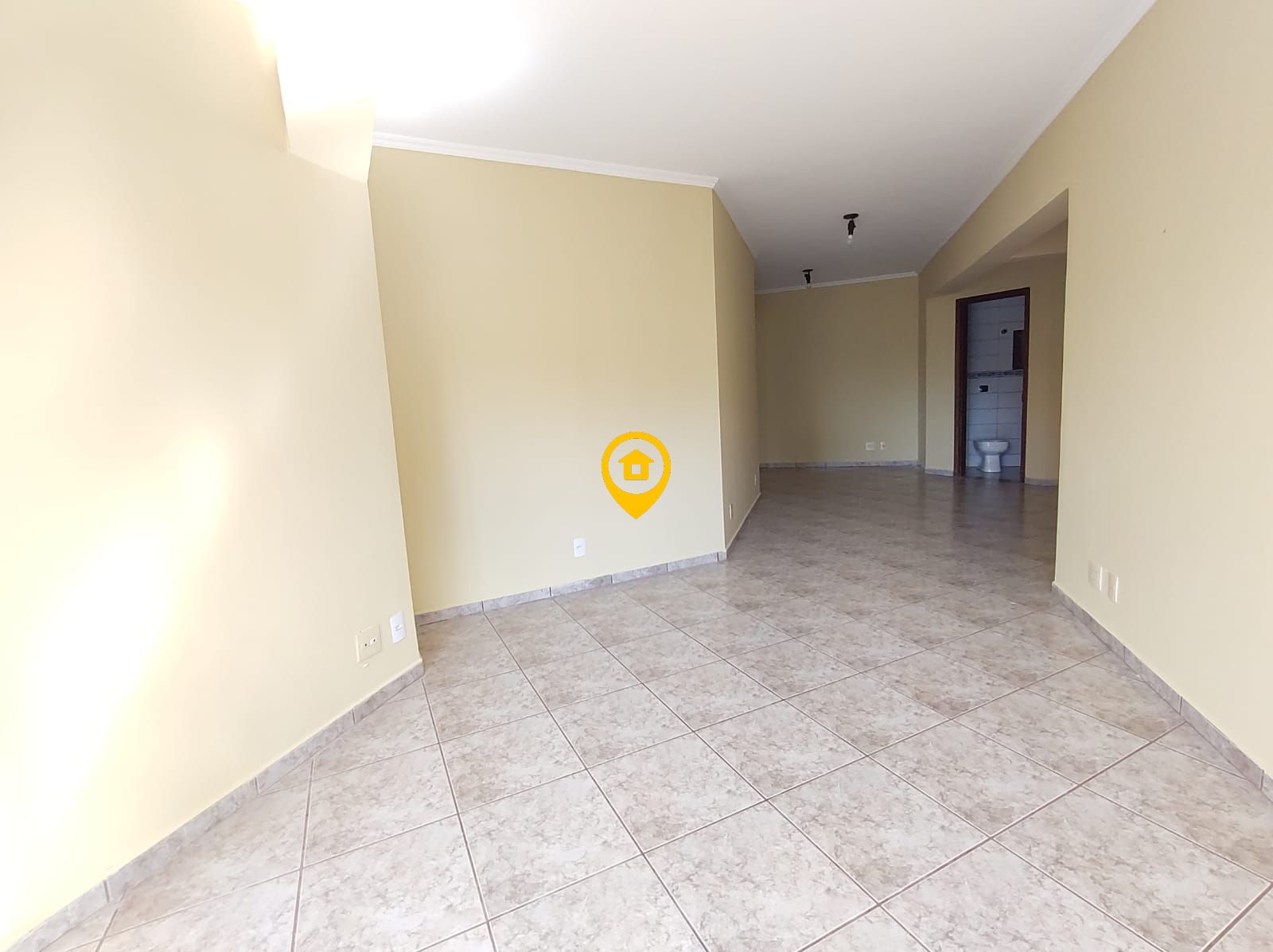 Apartamento para alugar com 3 quartos, 115m² - Foto 2