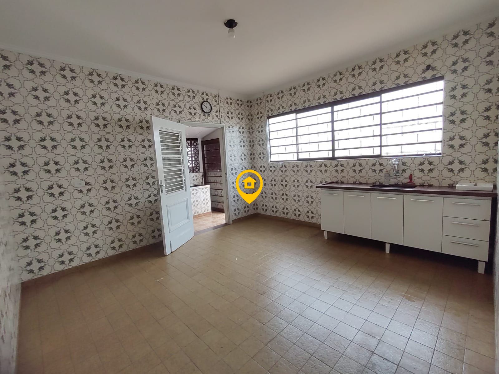 Casa para alugar com 2 quartos, 120m² - Foto 10