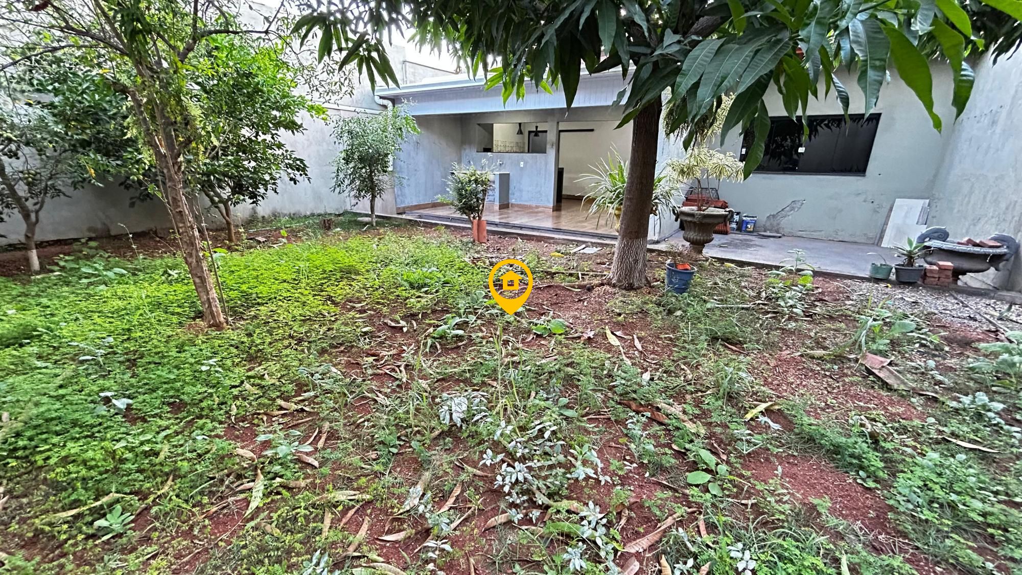 Casa para alugar com 2 quartos, 200m² - Foto 34