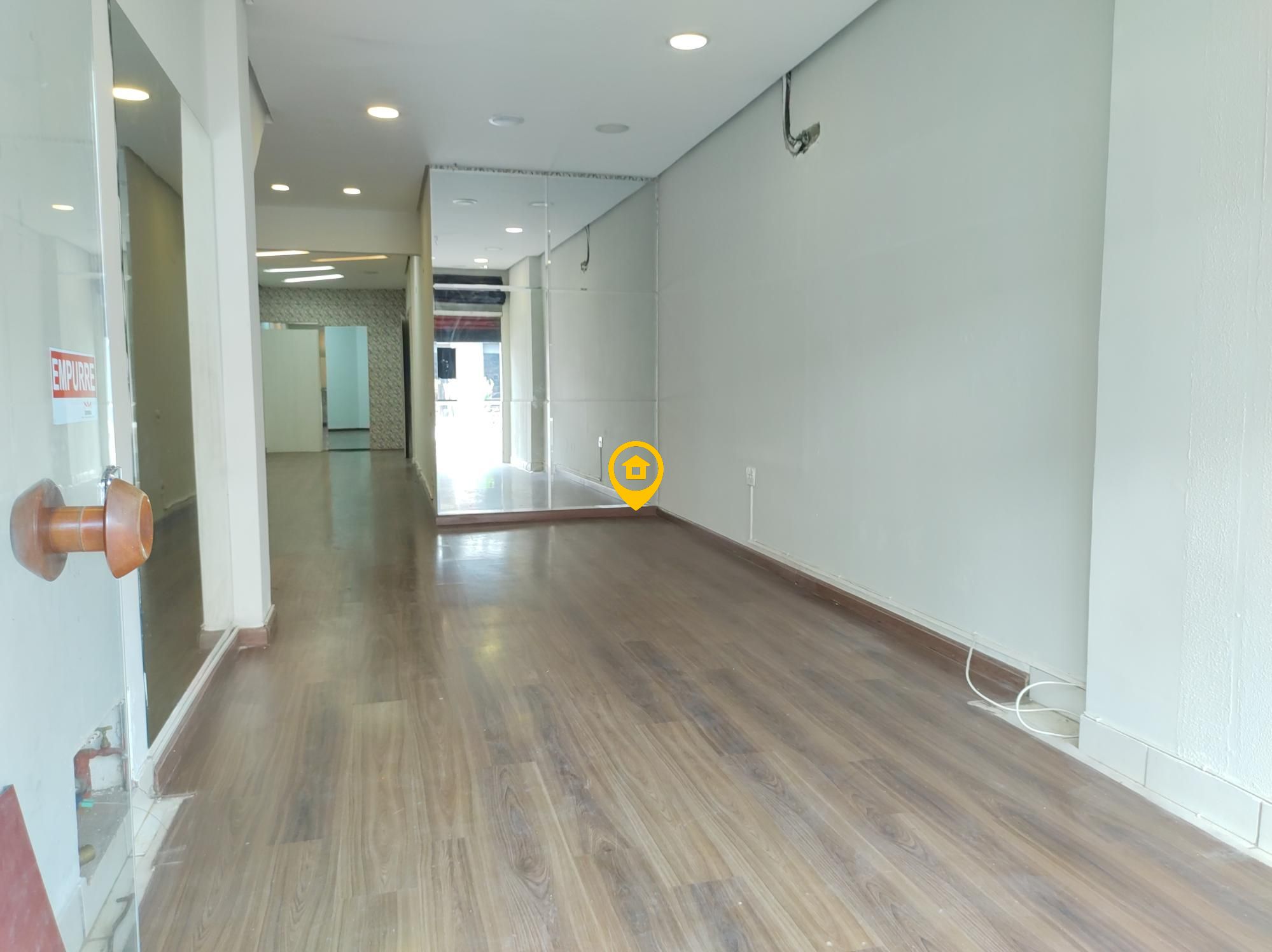 Loja-Salão para alugar com 1 quarto, 100m² - Foto 1