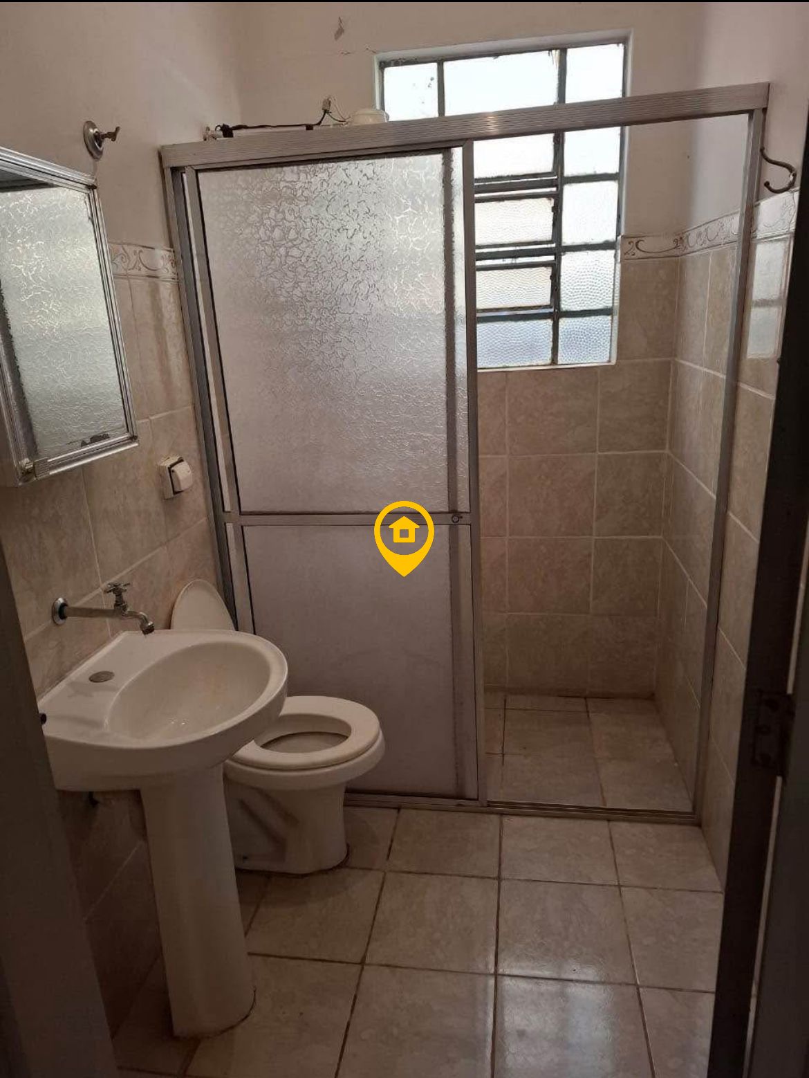 Casa para alugar com 2 quartos, 46m² - Foto 7