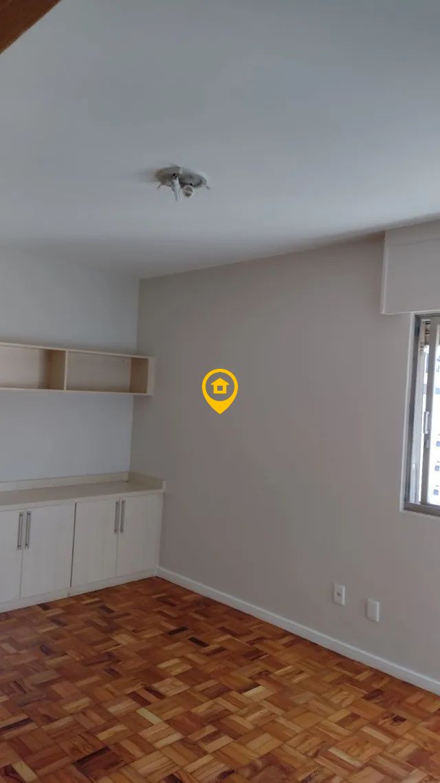 Apartamento para alugar com 3 quartos, 170m² - Foto 11