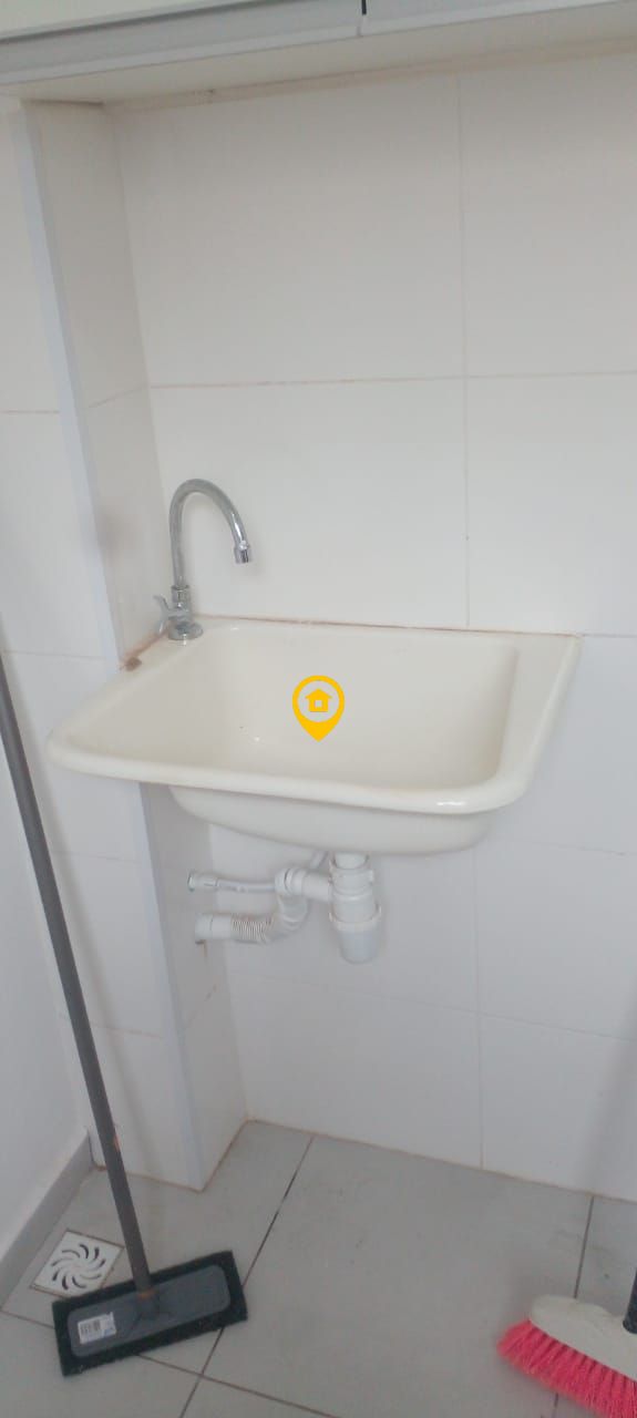 Apartamento para alugar com 2 quartos, 50m² - Foto 4